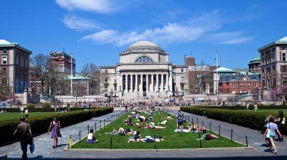 美國(guó)留學(xué)論文怎么寫(xiě)才能避免掛科