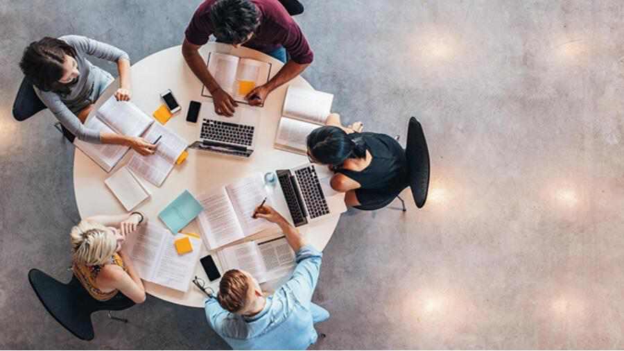 馬來西亞理科大學(xué)小組作業(yè)